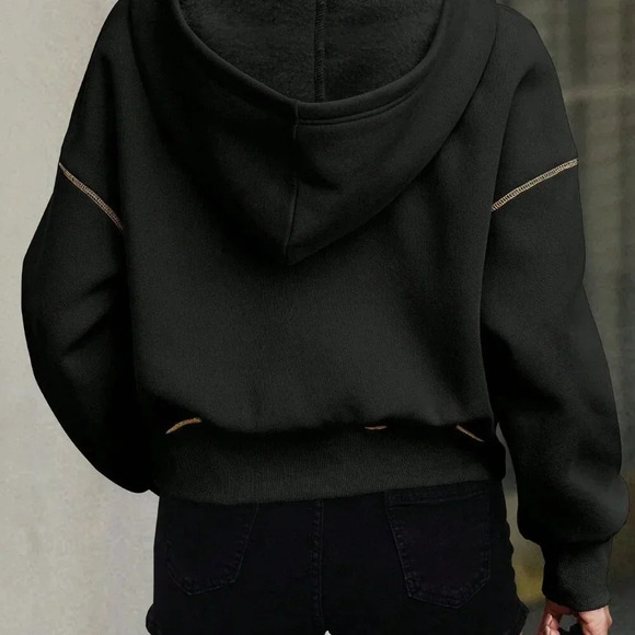 Black Casual Women's Zip-Up Dropped Shoulder Long Sleeve Cropped Sweatshirt - Picture 3 of 6